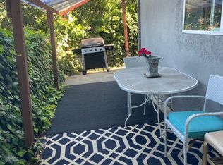 27 Graceland Dr #A, San Rafael, CA 94901