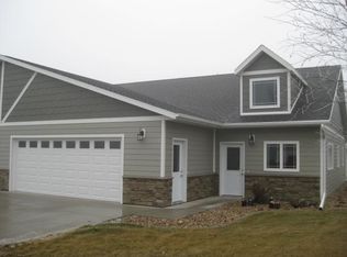 1885 1st Ave SW #5, Worthington, MN 56187