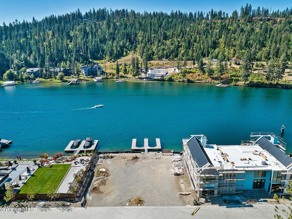 1st image of Mahogany Ln