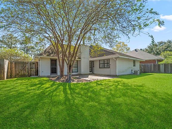 5th image of 2203 Westdale Ct