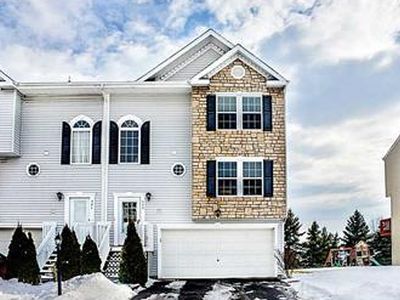 523 Ten Point Ln, Cranberry Township, PA, 16066