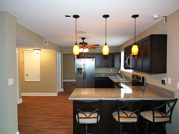 5th image of 14191 Knightway Dr