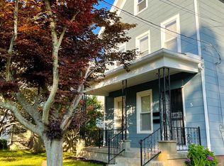 45 4th St #1, Meriden, CT 06451