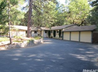 6321 Pineneedle Ln, Placerville, CA 95667