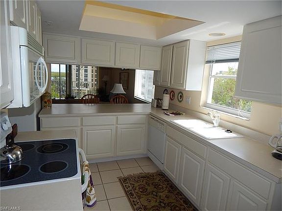 5th image of 4311 Bay Beach Ln APT 734