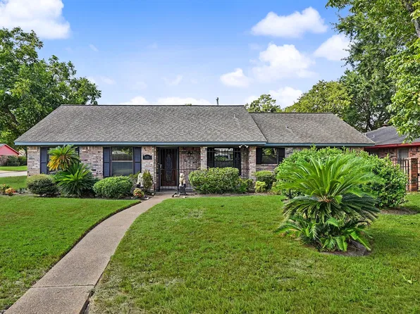 5403 Boots Rd, Houston, TX 77091