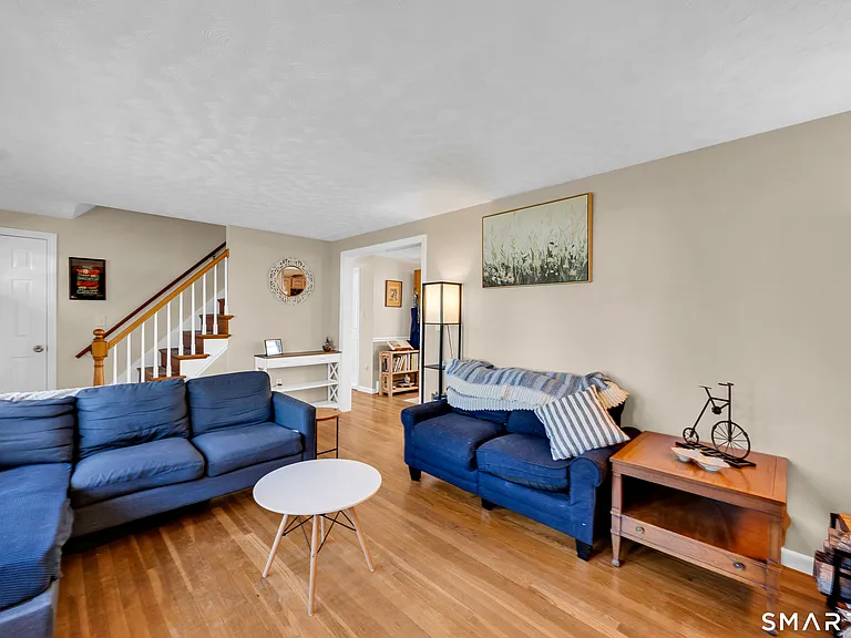 9 Sam St — Photo 17