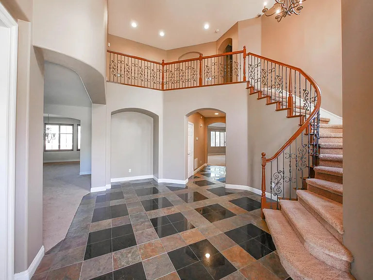 4215 Jameson Cir — Photo 5