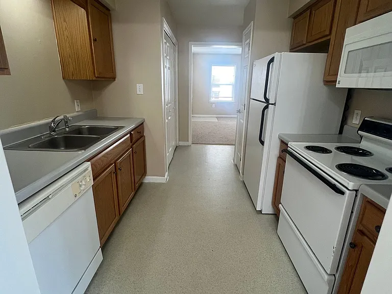Quarry Apartments — Photo 9