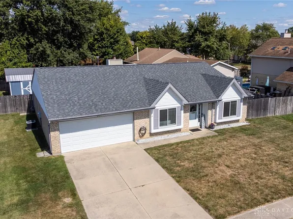 6197 Charlesgate Rd, Dayton, OH 45424