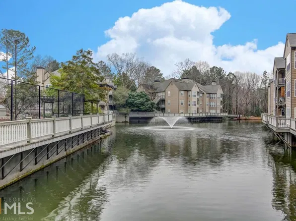 706 Mill Pond Dr SE, Smyrna, GA 30082