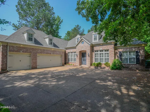 6235 Autumn Oaks Dr, Olive Branch, MS 38654