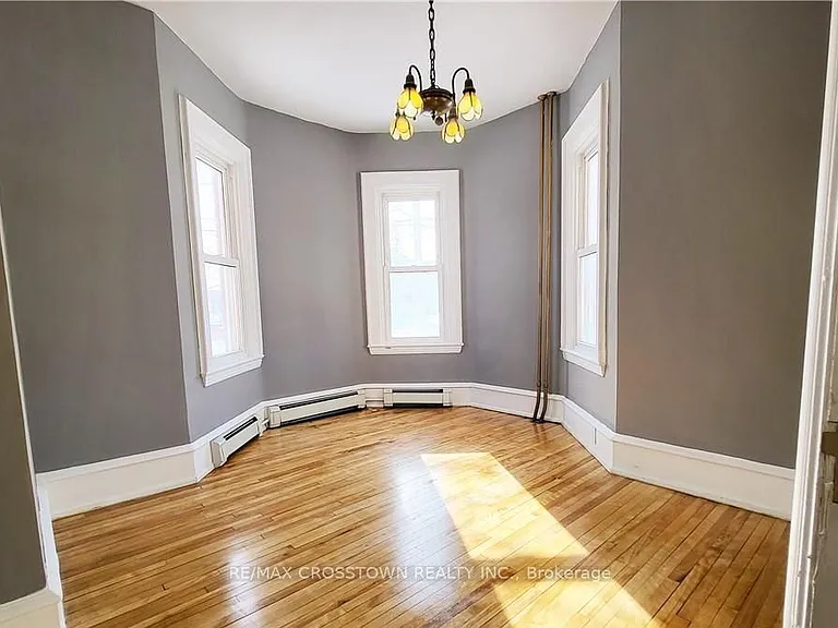 406 Algonquin Ave #FRONT — Photo 4