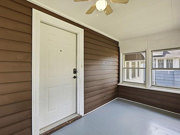 5th image of 7327 Monroe Ave