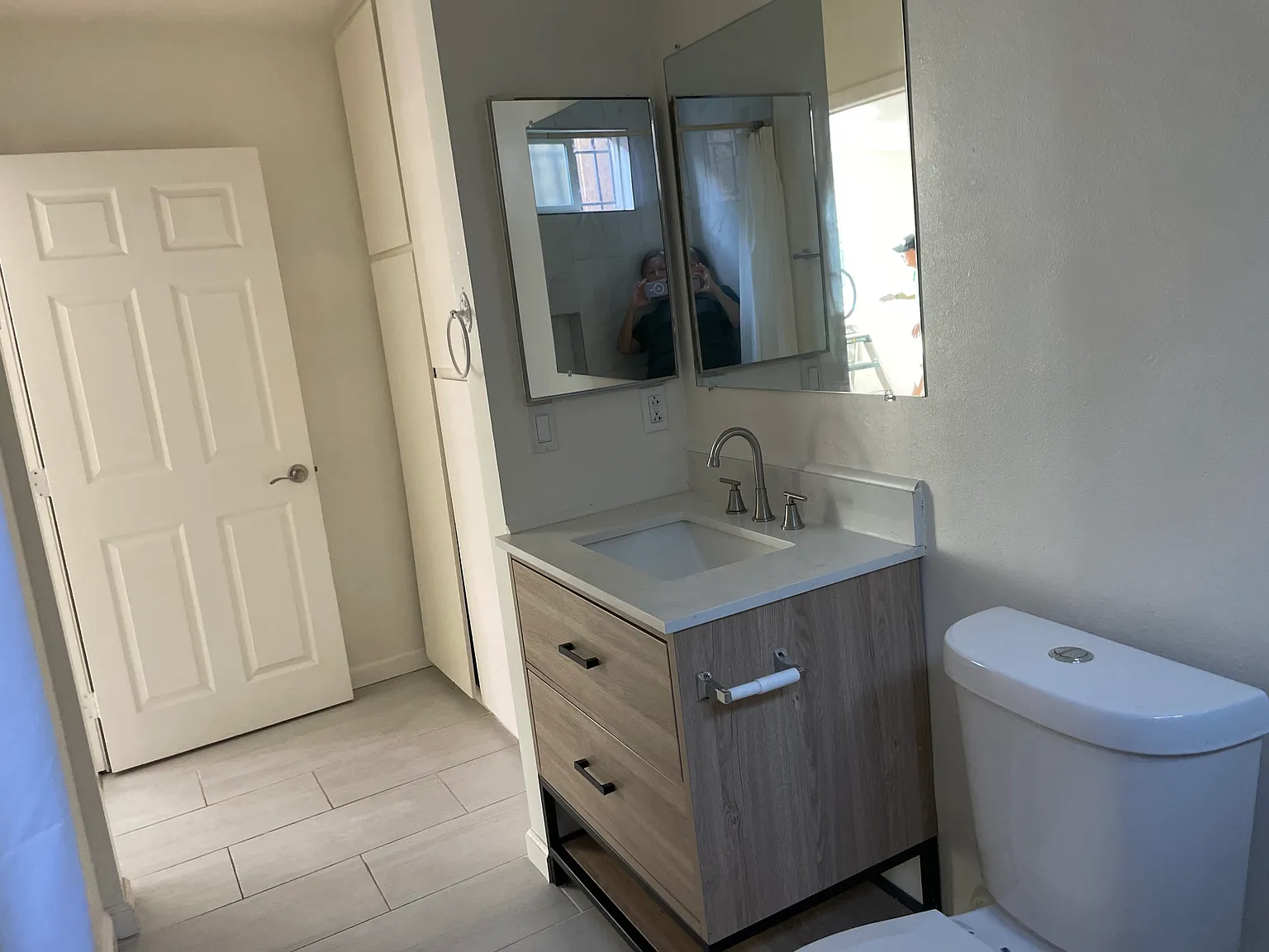 2 bed, $2,880 — Photo 3