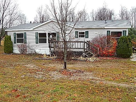 3rd image of 1581 E Wexford Ave