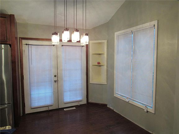 5th image of 2522 Tamaqua Avenue Ct