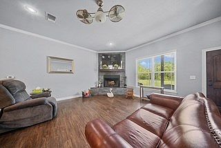 3rd image of 2953 Rifle Rd