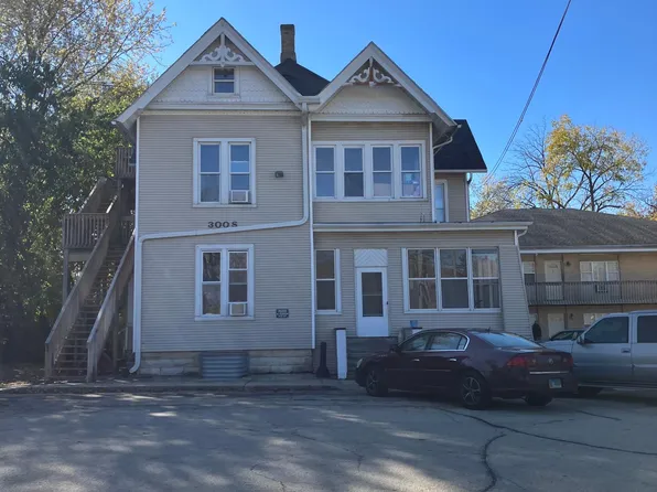 300 S Main St, Rochelle, IL 61068