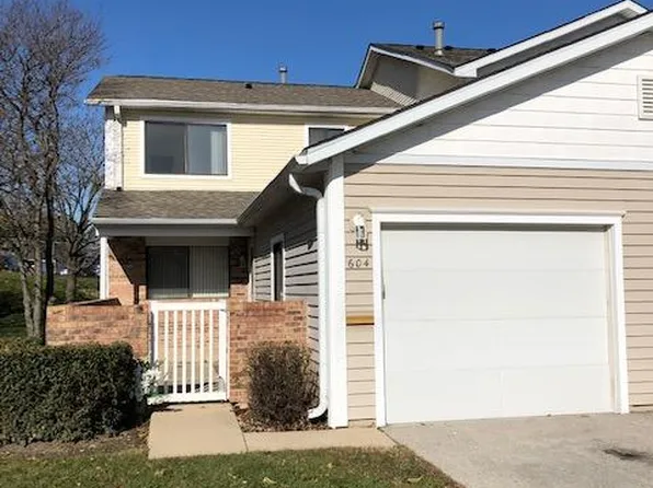 604 Bayview Pt, Schaumburg, IL 60194