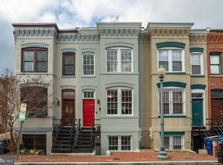 604 Acker Pl NE, Washington, DC 20002