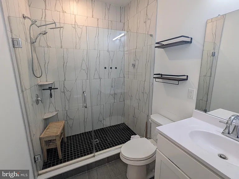 1524 Ridge Ave #2 — Photo 9