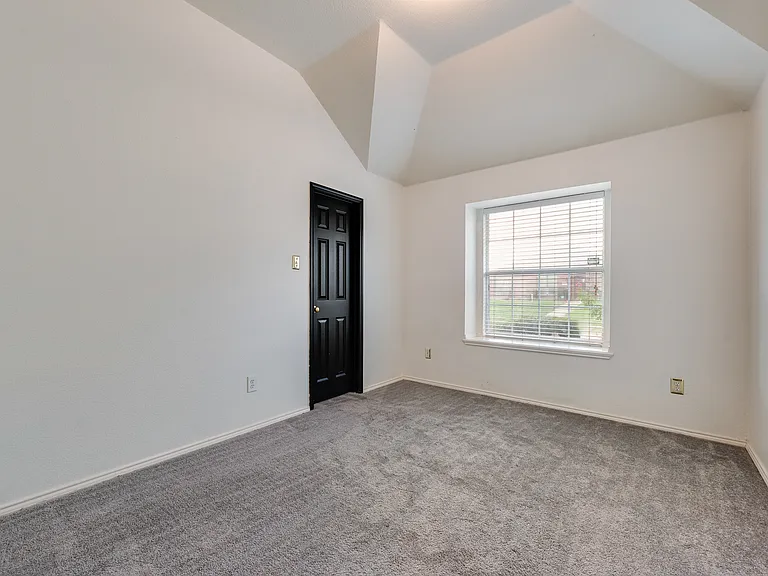 3444 Bluegrass Dr — Photo 13