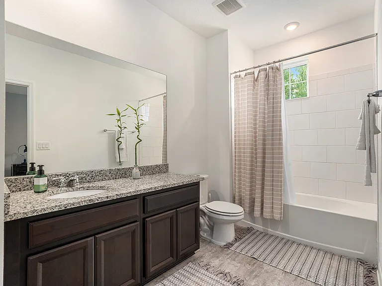 1105 Lady Gouldian Ct — Photo 26