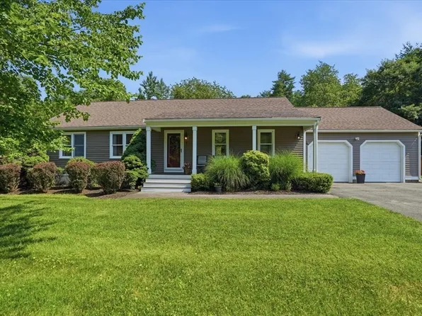 1 Hawthorne St, Lakeville, MA 02347