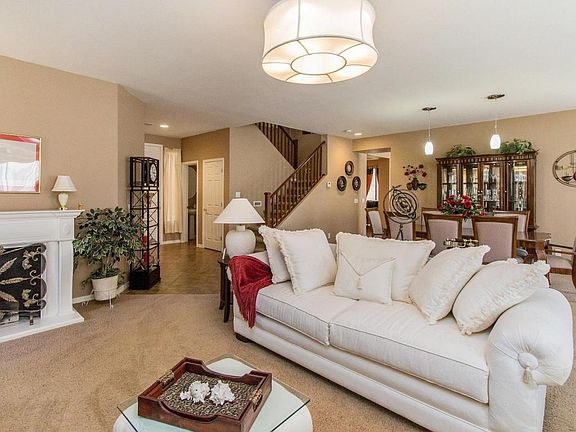 4th image of 244 W Seaside Dr