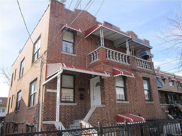 1st image of 920 E 221st St