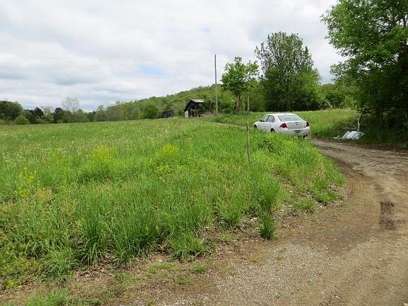 5th image of 7501 Flat Creek Rd