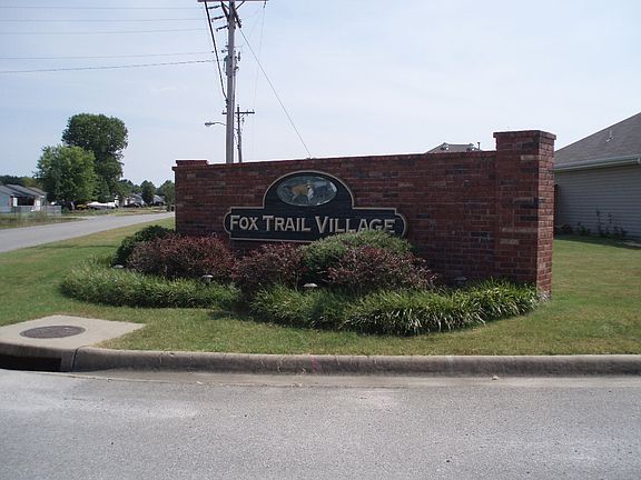 3rd image of 1292 Fox Trail Dr