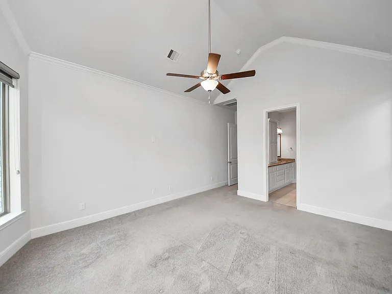 1714 McCrae Hill Ct — Photo 28