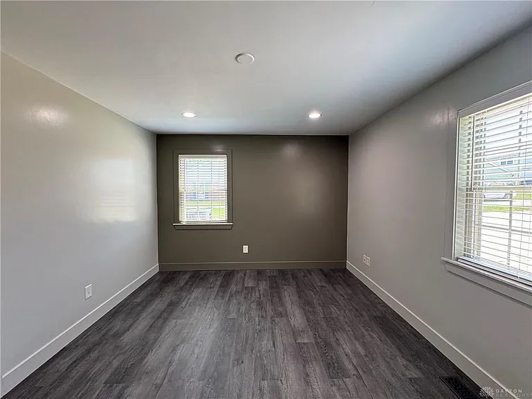 1244 Robbins Run Ct — Photo 13