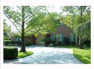 1417 Moss Ln, River Ridge, LA 70123