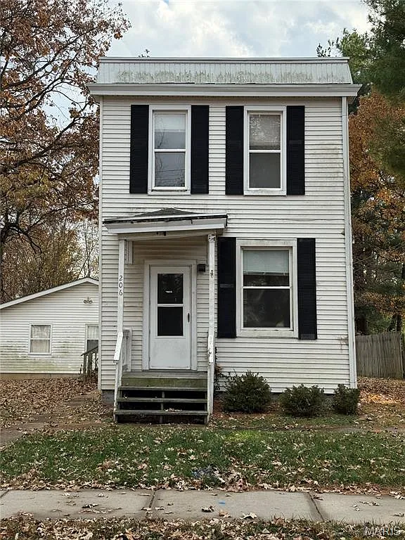 206 S 27th St photo 1