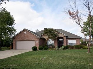 1903 Thoreau Ct, Columbia, MO 65202