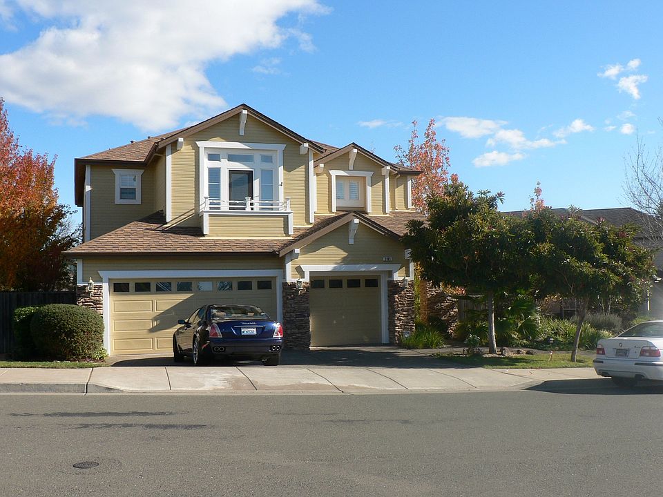 1st image of 3961 Park Gardens Dr