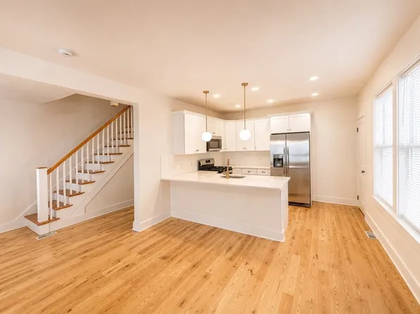17-19 Clarence St, Roxbury, MA 02119