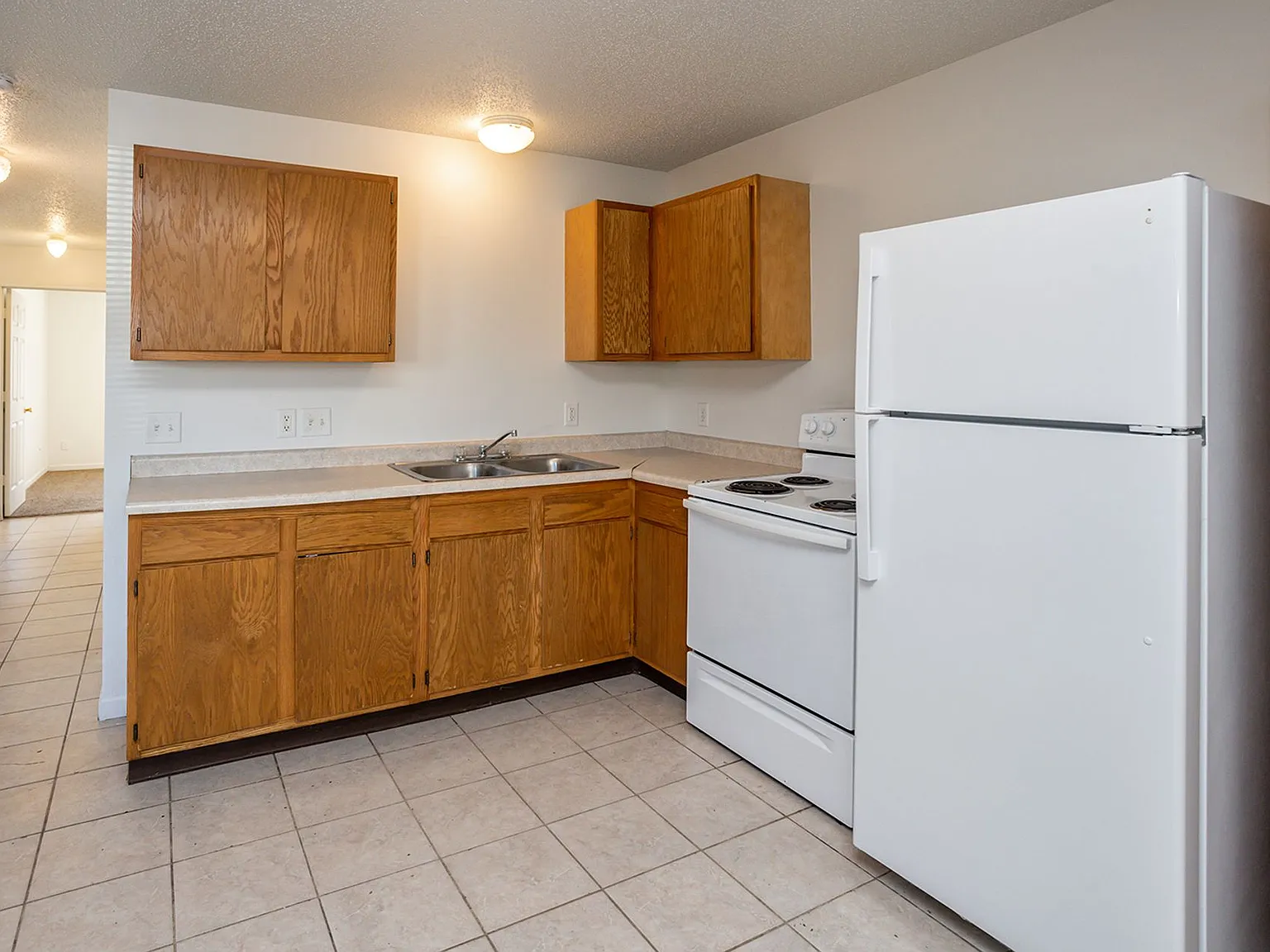 Walnut Pointe — Photo 3