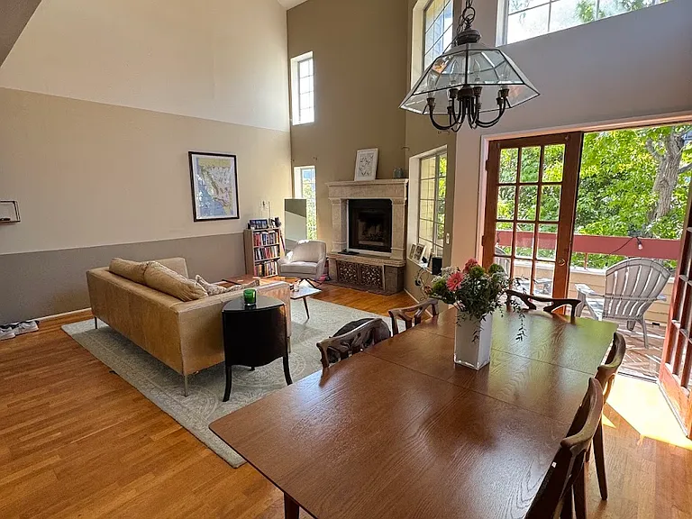 11831 Courtleigh Dr #201 — Photo 7