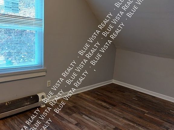 4th image of 3037 Worthington Ave