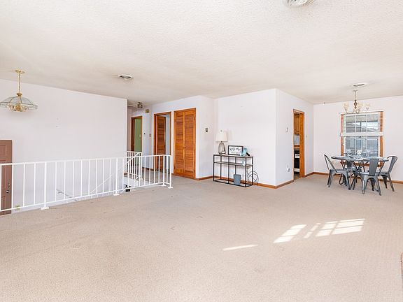 5th image of 278 4th St