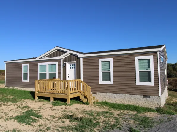 1742 Gamaliel Rd, Red Boiling Springs, TN 37150