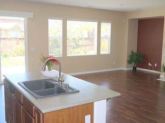 5th image of 3057 Wohlford Dr