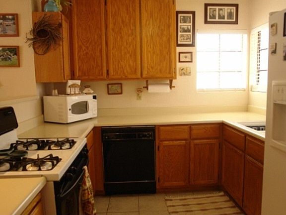 Kitchen with breakfast bar and great lighting