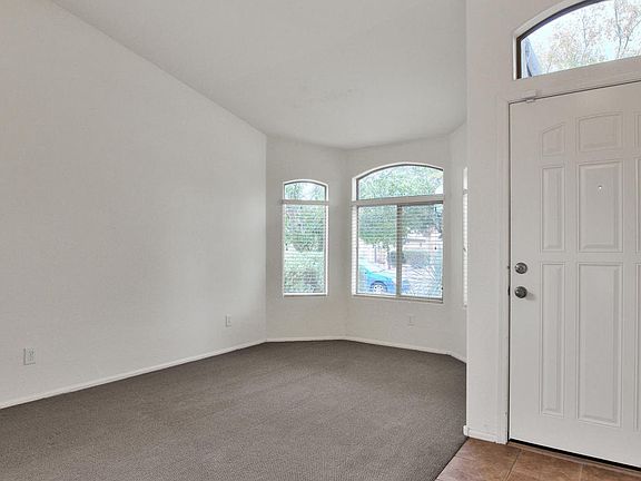 5th image of 116 W Brahman Blvd
