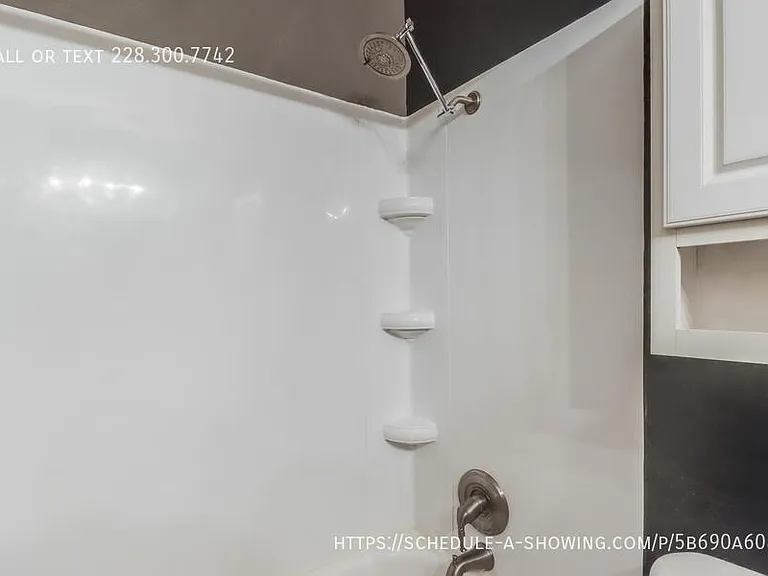 9708 Forts Lake Rd — Photo 14
