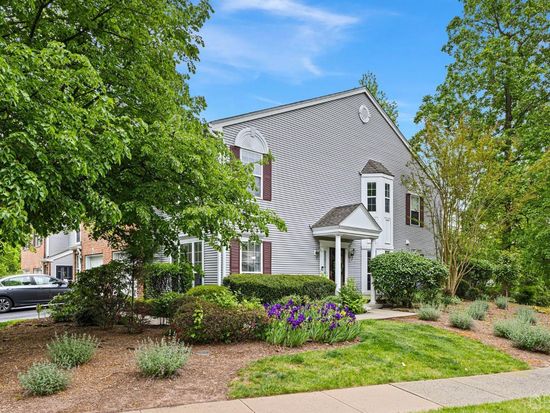 101 Belford Dr, Princeton, NJ 08540